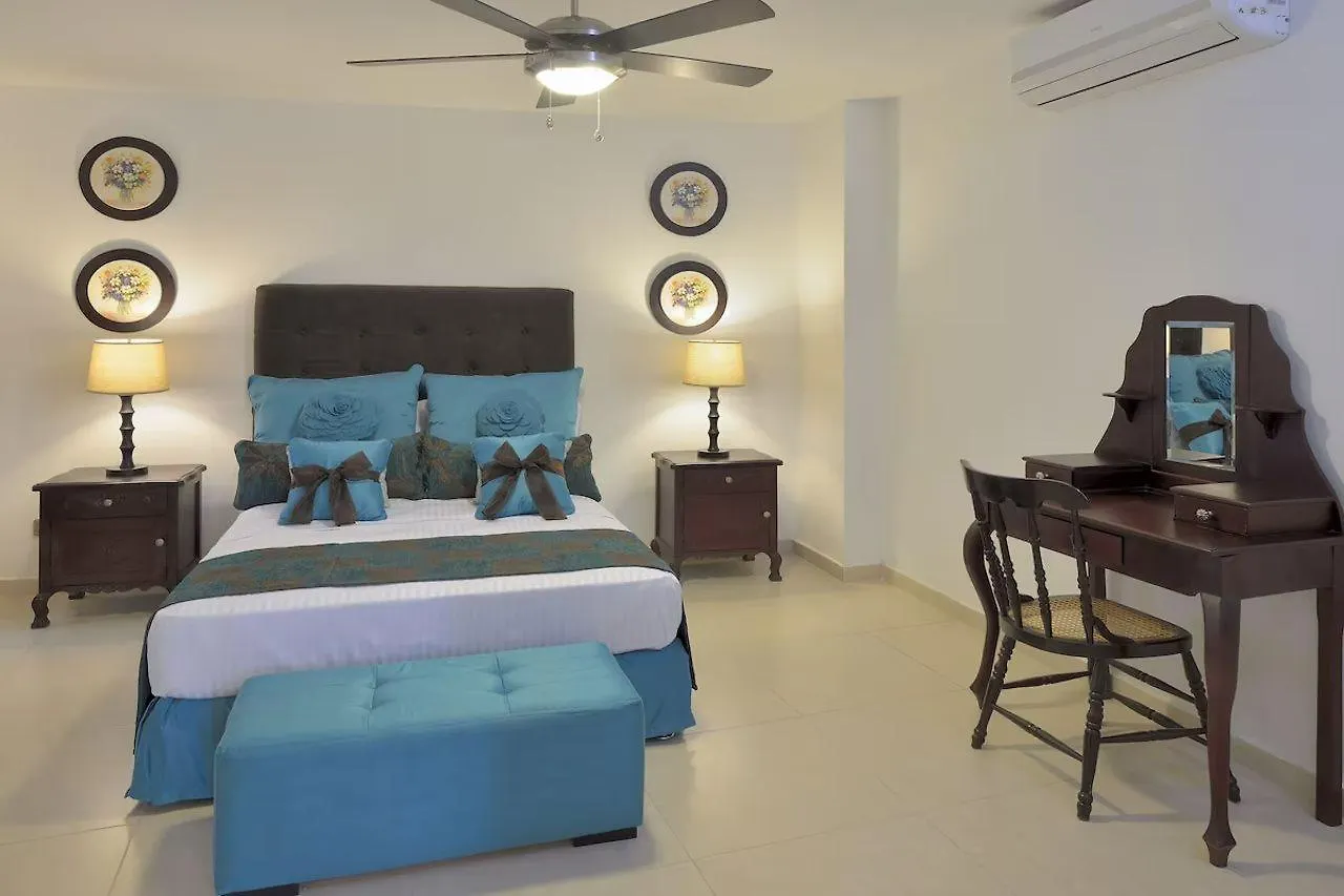 Hotel Dorado Plaza Calle del Arsenal Cartagena